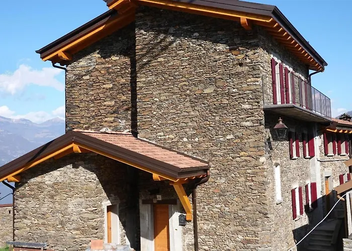 Casale Bella.vista Bed & Breakfast Pianello Del Lario