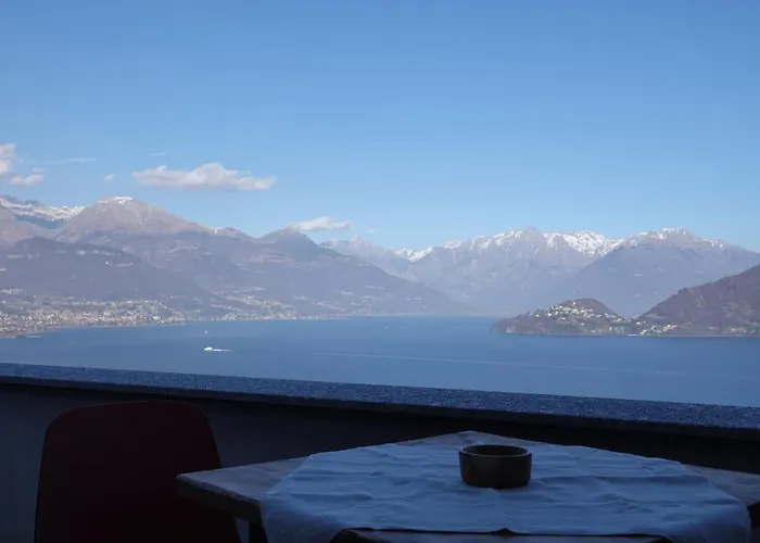 Casale Bella.vista Bed & Breakfast Pianello Del Lario